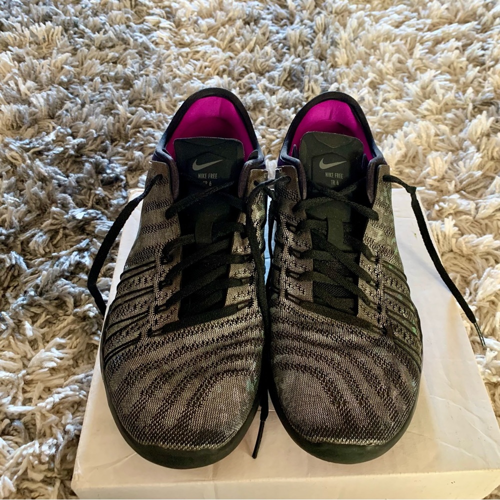 Nike Free Women’s shoes size 6 1/2 Gray and Black
